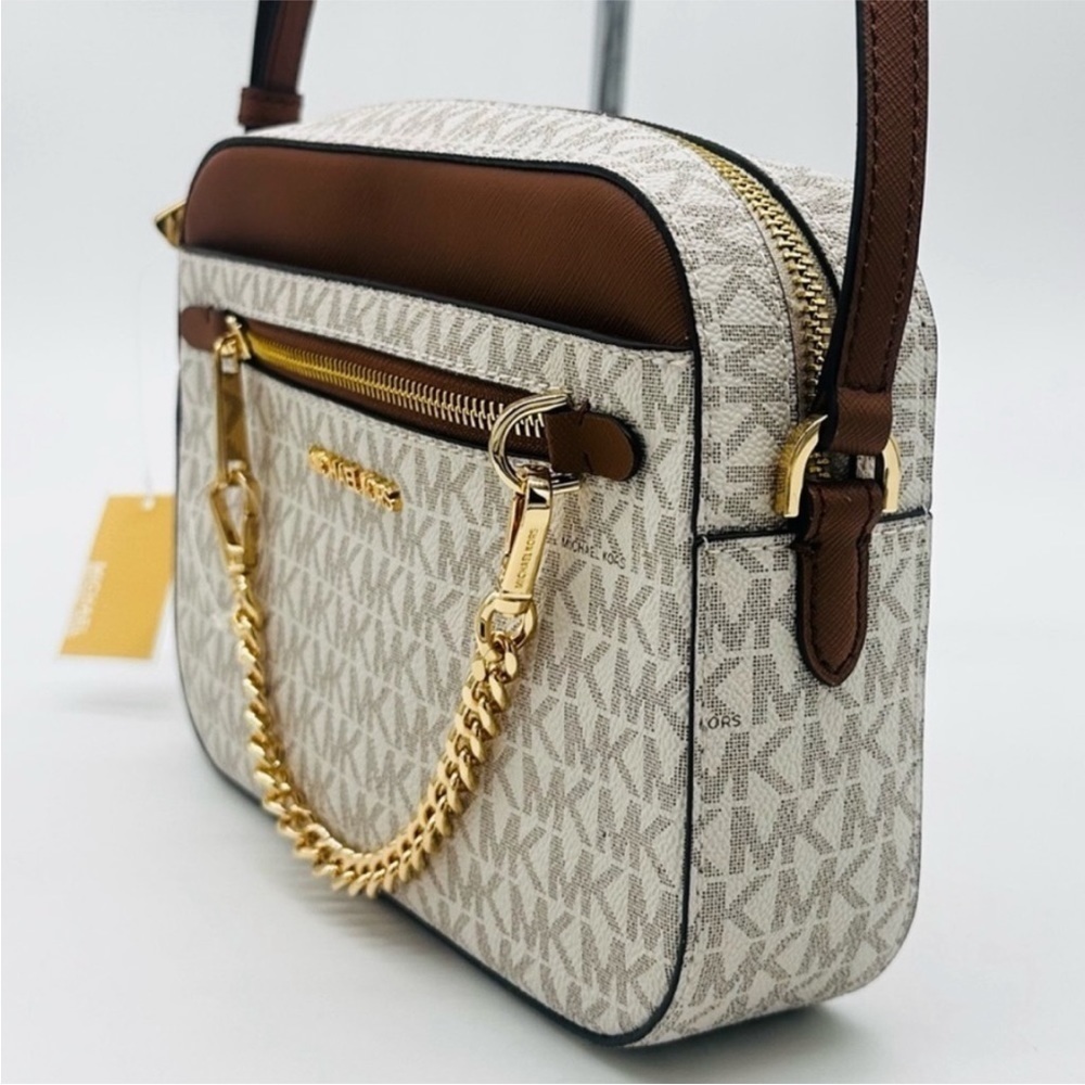 MICHAEL KORS LARGE EW ZIP CHAIN
CROSSBODY BAG VANILLA - Picture 4 of 10